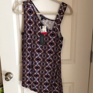 Cable & Gauge sleeveless top